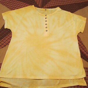 P2856-New Yellow Tie Dye 6 button Henley  Hi-Lo T-Shirt  SZ XL